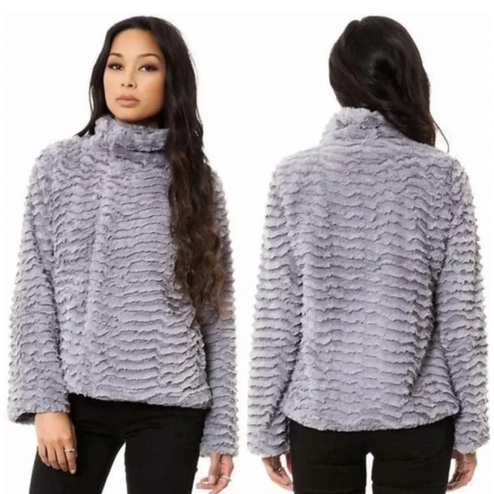 Patagonia Los Gatos Fleece Womens XL Grey Wavy Textured Mock Neck Gorpcore Cozy - Picture 1 of 15